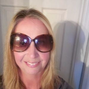 Meet your Posher, Jen